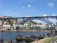 Porto to miasto położone w p&oacute;łnocnej Portugalii nad Oceanem Atlantyckim.
Warto zwiedzić:Ponte Dom Lu&iacute;s I.Cais da RibeiraIgreja de S&atilde;o Francisco - kości&oacute;ł świętego FranciszkaPal&aacute;cio da BolsaPonte Dom Lu&iacute;s IIgreja e Torre dos Cl&eacute;rigosS&eacute; CatedralMuseu de Arte Contempor&acirc;neade Serralves