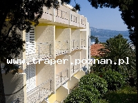 Korcula - wyspa słońca, wina i bogatej historii, to najbardziej śr&oacute;dziemnomorska wyspa Dalmacji, z niej pochodził Marco Polo. Miasteczko Korcula rozwijało się przez wiele lat. Do dzisiaj 
