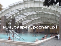 Bogacs to miasto położone w p&oacute;łnocno-wschodnich Węgrzech, jest to znany ośrodek uzdrowiskowy, w kt&oacute;rym znajdują się baseny termalne i piwniczki z winem. Położenie Bogacs zachęc
