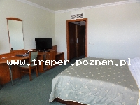 Hajduszoboszl&oacute; tutaj znajduje się największy w Europie kompleks wodny Hungarospa. Olbrzymie kąpielisko z wieloma basenami termalnymi, z falami, rekreacyjnymi, pływackimi, basenami leczniczy