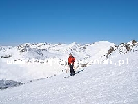 Obervellach to miejscowość położona na wysokości 685 m n.p.m. w rejonie doliny M&ouml;lltal. 14 km od lodowca Moelltal. Najbliższy teren narciarski to Ankogel, kt&oacute;ry oferuje dobrze przygo