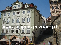 Praga to stolica Czech, siedziba prezydenta, administracji i władzy Republiki Czeskiej, centrum polityczne, ekonomiczne, administracyjne i kulturalne a r&oacute;wnocześnie największe, najbardziej z