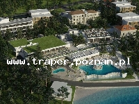 Korcula - wyspa słońca, wina i bogatej historii, to najbardziej śr&oacute;dziemnomorska wyspa Dalmacji, z niej pochodził Marco Polo. Miasteczko Korcula rozwijało się przez wiele lat. Do dzisiaj 