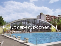 Hajduszoboszl&oacute; tutaj znajduje się największy w Europie kompleks wodny Hungarospa. Olbrzymie kąpielisko z wieloma basenami termalnymi, z falami, rekreacyjnymi, pływackimi, basenami leczniczy