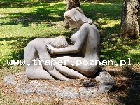 Harkany jest położone w pobliżu miasta P&eacute;cs blisko granicy z Chorwacją. Węgry. Największym skarbem Harkany jest lecznicza woda termalna na miejscowym kąpielisku. Kapielisko termalne jest