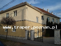 Hajduszoboszl&oacute; tutaj znajduje się największy w Europie kompleks wodny Hungarospa. Olbrzymie kąpielisko z wieloma basenami termalnymi, z falami, rekreacyjnymi, pływackimi, basenami leczniczy