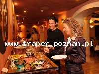 Egerszal&oacute;k to mała miejscowość u wr&oacute;t Egeru, praktycznie wioska położona ok. 8 km od Egeru znana gł&oacute;wnie z gorących źr&oacute;deł i z solnych naciek&oacute;w znajdującyc