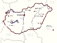 Zalakaros jest położone na południe od Balatonu blisko granicy z Austrią i Chorwacją, 30 km od miasta Balatonmariafurdo. W Zalakaros znajduje się nowoczene interesujące kąpielisko termalne. K�