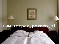 Harkany jest położone w pobliżu miasta P&eacute;cs blisko granicy z Chorwacją. Węgry. Największym skarbem Harkany jest lecznicza woda termalna na miejscowym kąpielisku. Kapielisko termalne jest