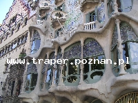 Barcelona to stolica Katalonii, leży nad Morzem Śr&oacute;dziemnym, drugie co do wielkości miasto Hiszpanii.
Warto zobaczyć:- Dzielnica Gotycka - najstarsza część Barcelony- Plaza de Catalunya