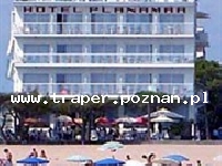 Platja d Aro to jeden z najpiękniejszych i najbardziej luksusowych kurort&oacute;w na całym Costa Brava. Szerokie, piaszczyste plaże połączone ze skalistymi zboczami nadają temu regionowi piękn